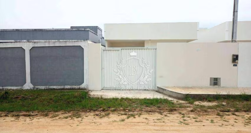 Casa com 3 dormitórios à venda, 80 m² por R$ 269.000,00 - Três Vendas - Araruama/RJ