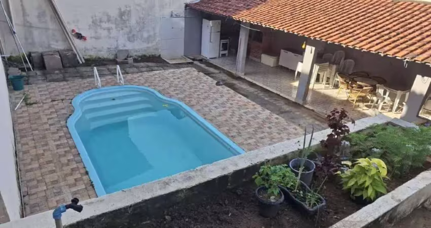 Casa com 2 dormitórios para alugar, 300 m² por R$ 3.140/mês - Araçatiba - Maricá/RJ