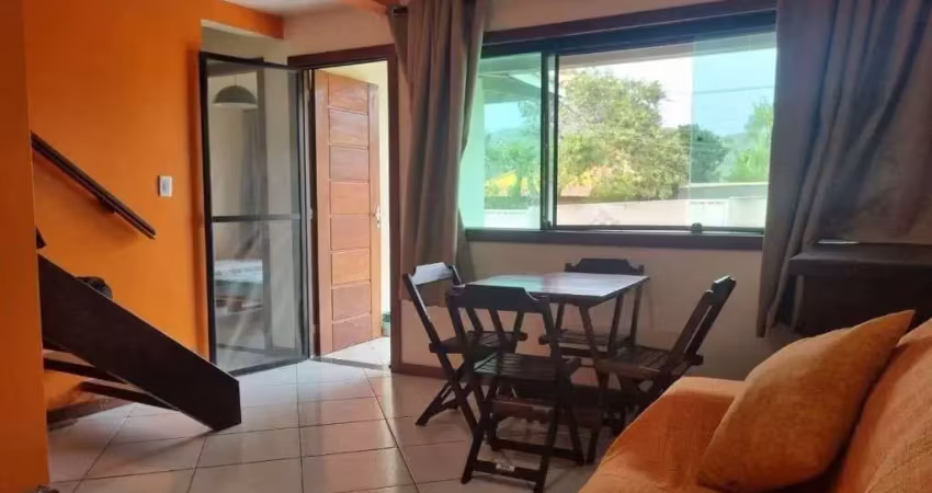 Casa com 2 dormitórios, 120 m² - venda por R$ 650.000,00 ou aluguel por R$ 2.500,00/mês - Jose Goncalves - Armação dos Búzios/RJ