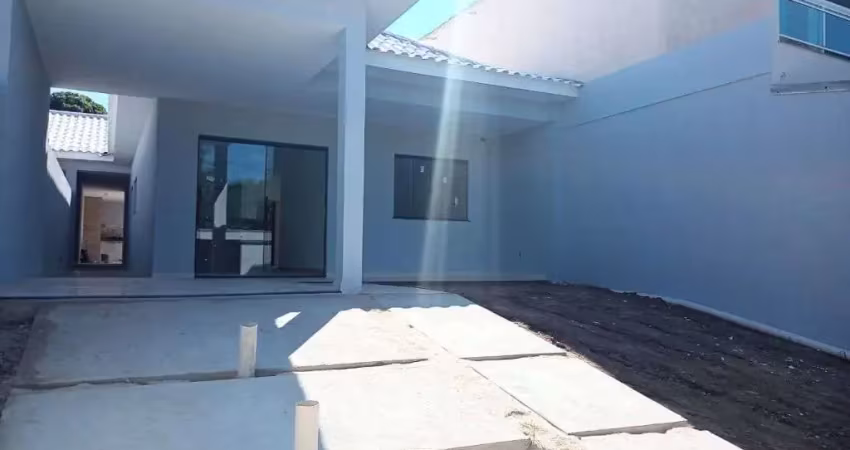Casa com 3 dormitórios à venda, 130 m² por R$ 500.000,00 - Ns Nazareth - Araruama/RJ