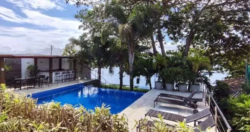 Casa com 4 dormitórios à venda, 110 m² por R$ 2.100.000,00 - Centro - Armação dos Búzios/RJ