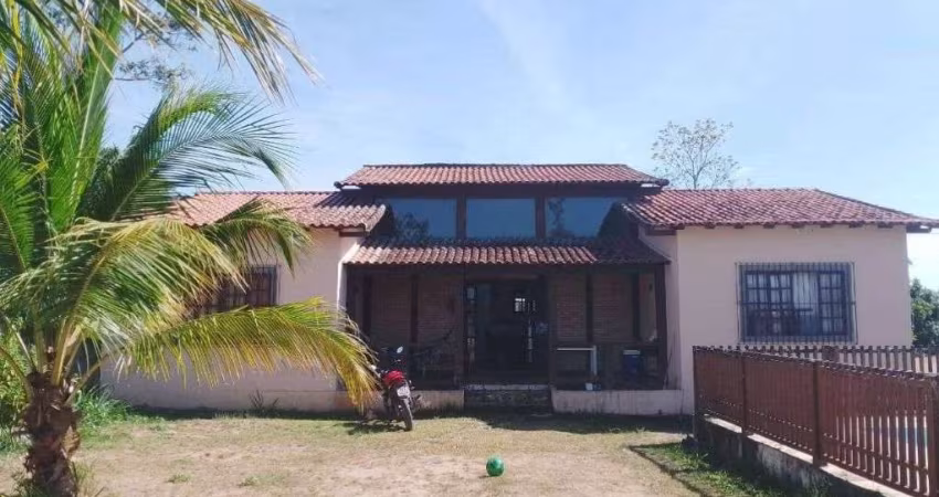 Casa com 3 dormitórios à venda, 182 m² por R$ 300.000 - Ipitangas - Saquarema/Rio de Janeiro