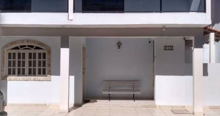 CASA DUPLEX EM CONDOMÍNIO - TOTALMNTE REFORMADA - SEM TAXA CONDOMINIAL, - JARDIM CAIÇARA - CABO FRIO/RJ
