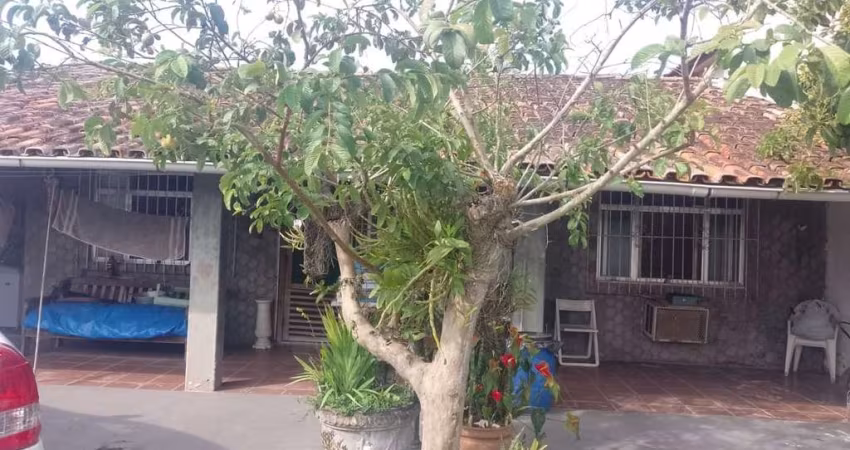 Casa com 3 dormitórios à venda, 165 m² por R$ 300.000,00 - Caminho de Búzios - Cabo Frio/RJ