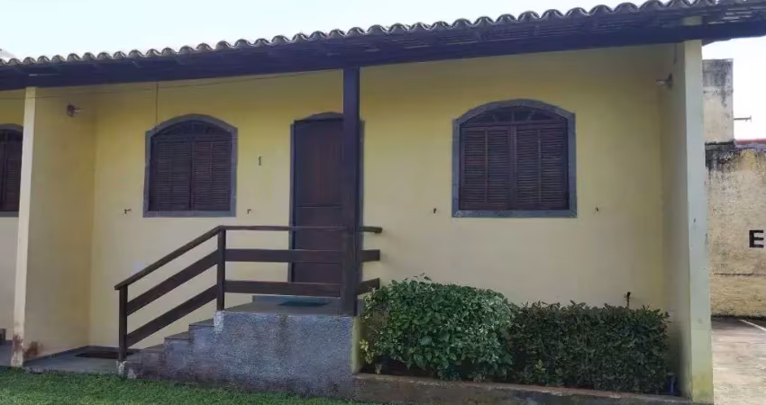Casa com 1 dormitório à venda, 51 m² por R$ 250.000,00 - Bananeiras - Araruama/RJ