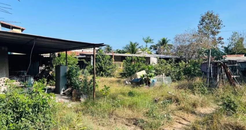 Terreno à venda, 300 m² por R$ 440.000,00 - Centro - Araruama/RJ