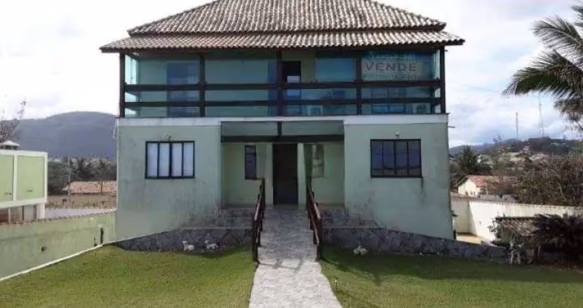 Casa com 2 dormitórios à venda, 220 m² por r$ 950.000,00 - barroco (itaipuaçu) - maricá/rj