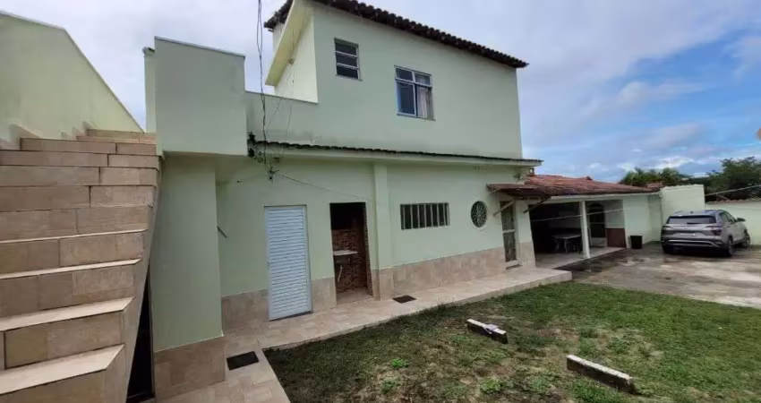 Casa com 2 dormitórios à venda, 400 m² por R$ 470.000,00 - Iguabinha - Araruama/RJ