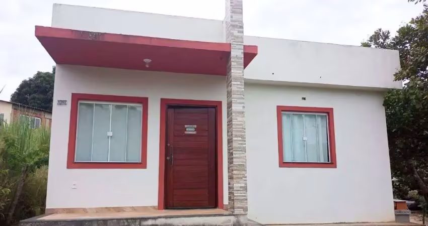 Casa com 2 dormitórios à venda, 70 m² por R$ 220.000,00 - Aurora - Araruama/RJ