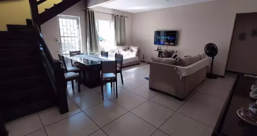 Cobertura com 3 dormitórios à venda, 629 m² por R$ 750.000,00 - Jardim Flamboyant - Cabo Frio/RJ