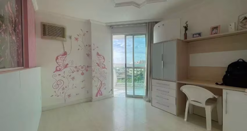Cobertura com 3 dormitórios à venda, 194 m² por R$ 1.250.000,00 - Braga - Cabo Frio/RJ