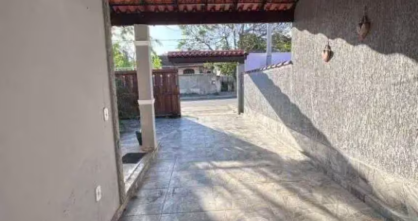 Casa com 3 dormitórios à venda, 128 m² por r$ 480.000 - vila capri - araruama/rj