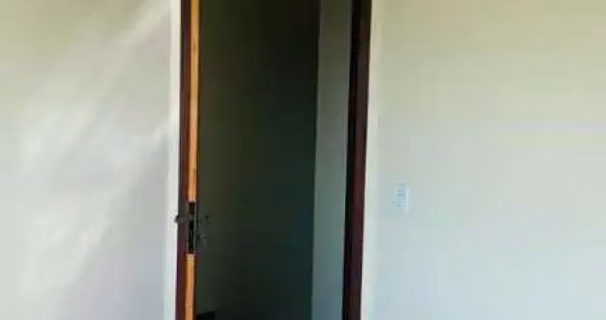 Casa com 2 dormitórios à venda, 90 m² por R$ 300.000 - Bairro Sabiá - Arraial do Cabo/RJ