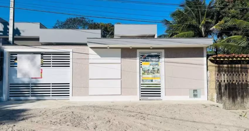 Casa com 3 dormitórios à venda, 130 m² por R$ 550.000,00 - Coqueiral - Araruama/RJ