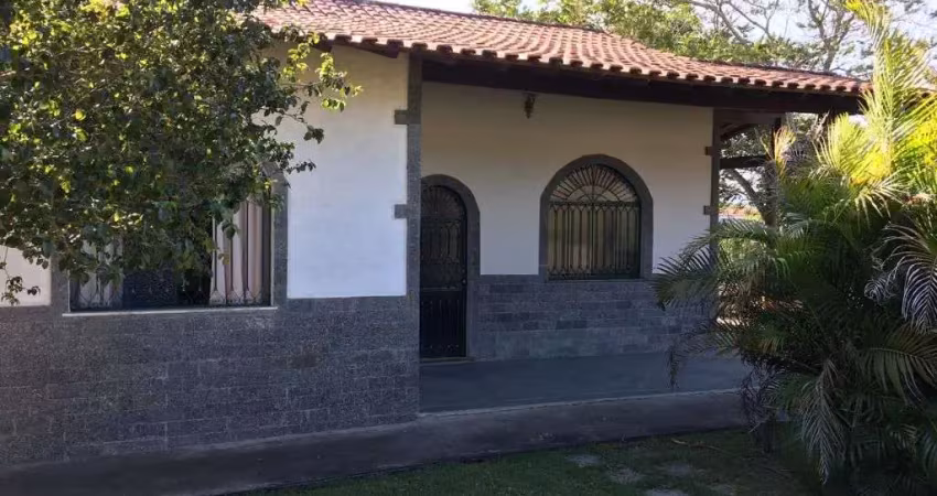 Casa com 2 dormitórios à venda, 150 m² por r$ 250.000,00 - bananeiras - araruama/rj