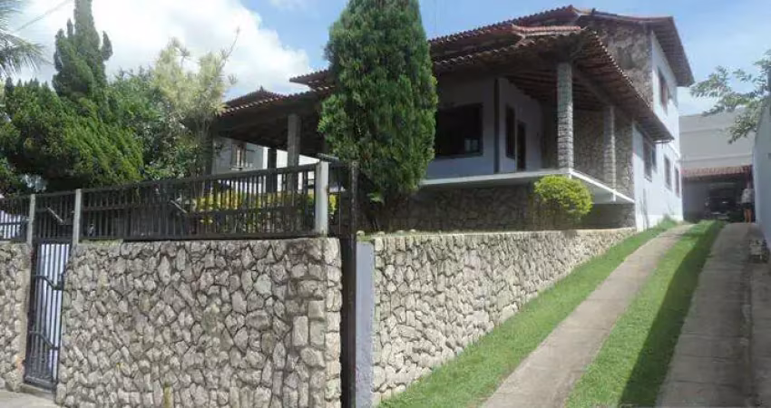 Casa com 3 dormitórios à venda, 260 m² por r$ 730.000,00 - centro - araruama/rj