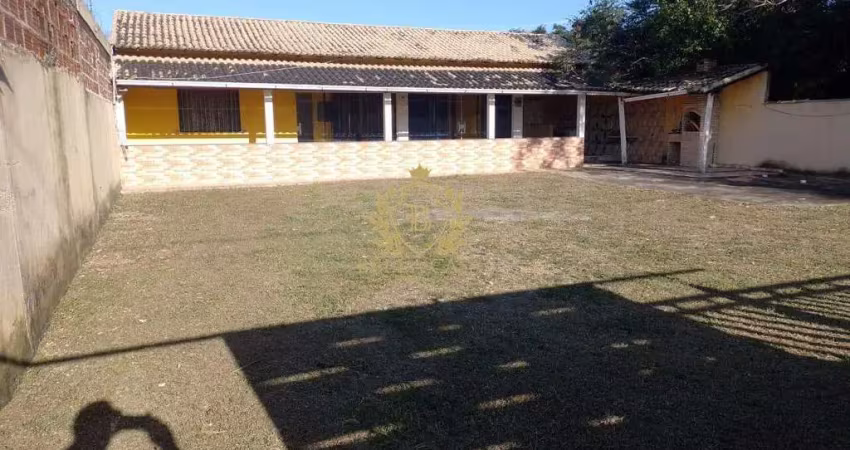 Casa à venda em condomínio fechado por r$ 135.000,00- alpha beach - araruama - rj
