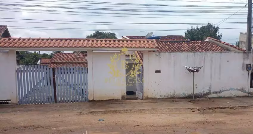 Duas casas independentes à venda por r$ 415.000,00 – bairro viaduto, araruama/rj