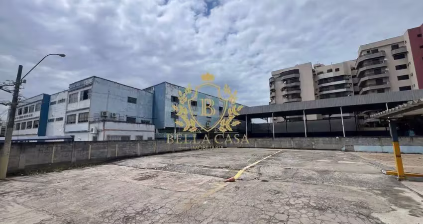 Terreno com 900m² para locação no centro por r$10.000,00/mês - centro - araruama/rj