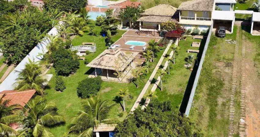 Oportunidade única: casa a 900m da praia viva o melhor dos dois mundos