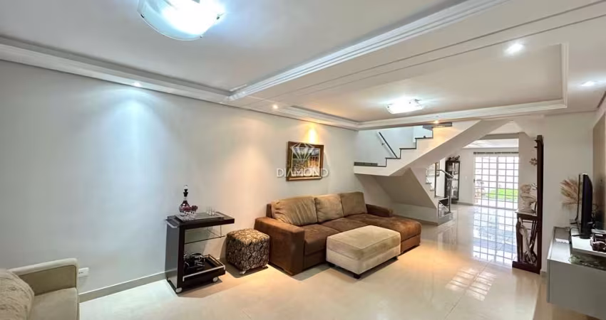 Casa com 4 quartos à venda na Rua Estados Unidos, 2297, Boa Vista, Curitiba