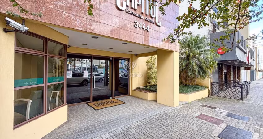Sala comercial à venda na Avenida Visconde de Guarapuava, 3444, Centro, Curitiba