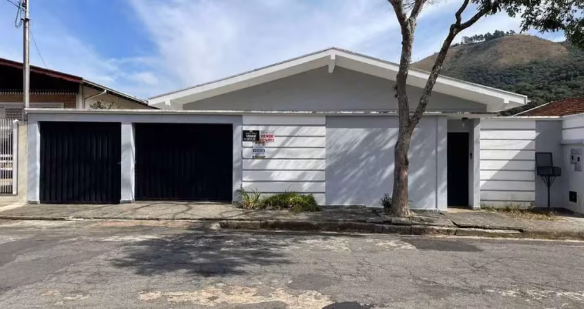 Casa com 3 quartos, jardim dos estados - a venda  poços de caldas