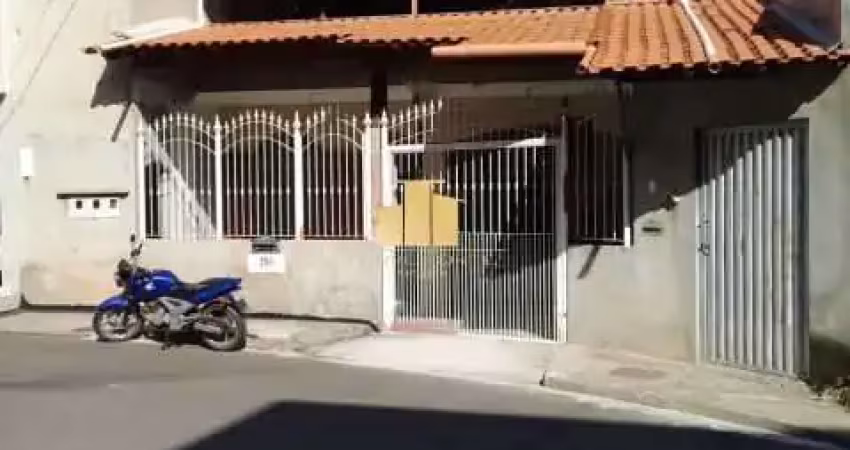 Casa com 6 quartos à venda na Rua Francisco Malaquias Tavares, Grama, Juiz de Fora