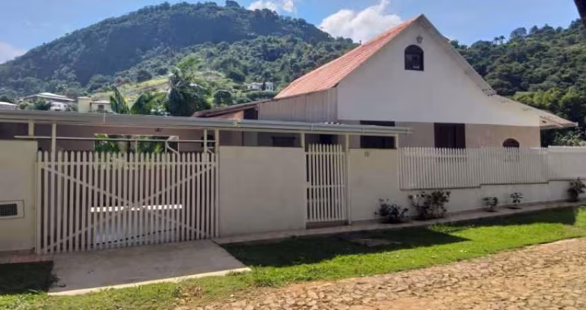 Casa em condomínio fechado com 3 quartos à venda na Rodovia BR-040, Salvaterra, Juiz de Fora