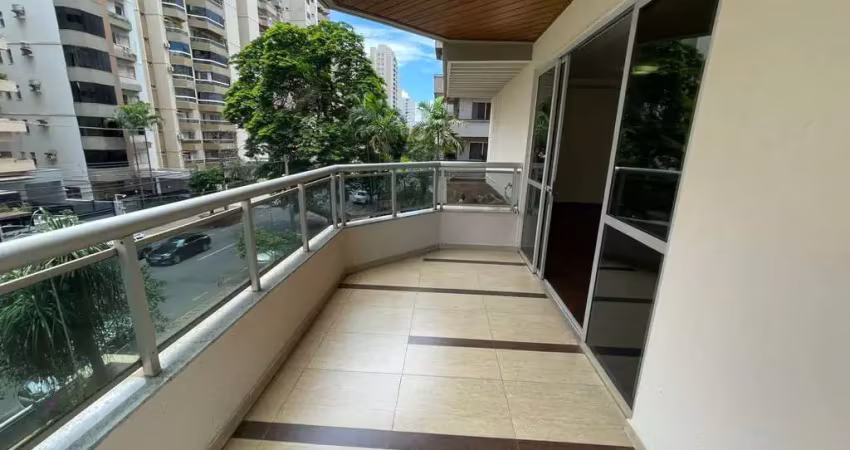 Apartamento de 4 Quartos a Venda no setor Oeste