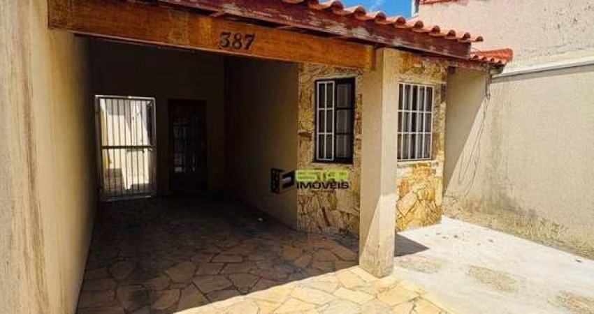Casa com 3 dormitórios à venda, 146 m² por R$ 750.000 - Alvinópolis - Atibaia/SP