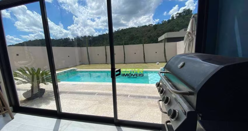 Casa com 3 dormitórios à venda, 235 m² por R$ 1.790.000 - Condominio Quintas da Boa Vista - Atibaia/SP