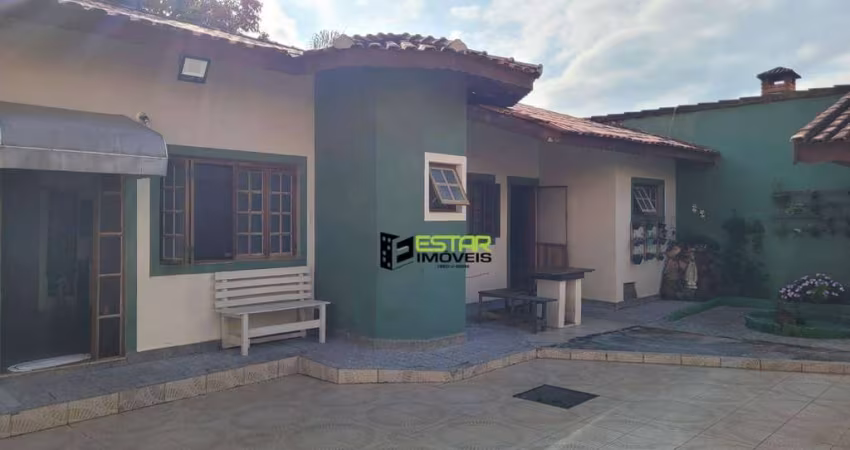 Chácara com 5 dormitórios à venda, 2079 m² por R$ 1.500.000,00 - Jardim Estância Brasil - Atibaia/SP