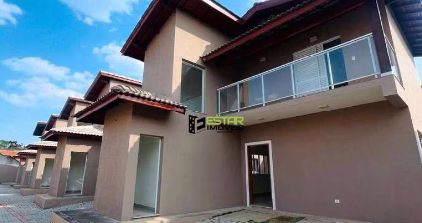 Village incrível!!Localizado em um dos melhores bairros de Atibaia, esse charmoso condomínio com apenas 5 casas.