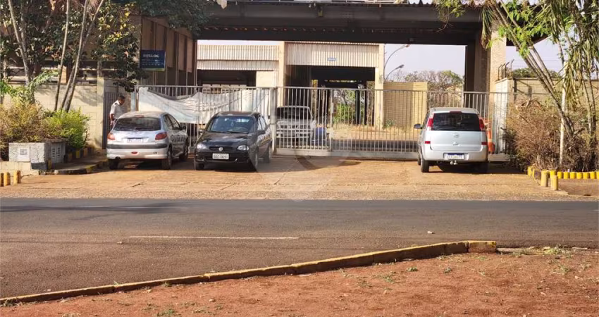 Galpão à venda ou para locação em Jardim Dumont - SP