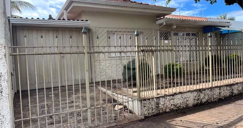 Casa com 3 quartos à venda em Jardim Primavera - SP