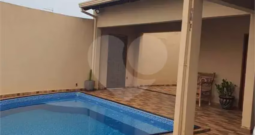 Casa com 3 quartos à venda na Dona Maria Janasi Biagioni, Parque Residencial Vale do Sol, Araraquara