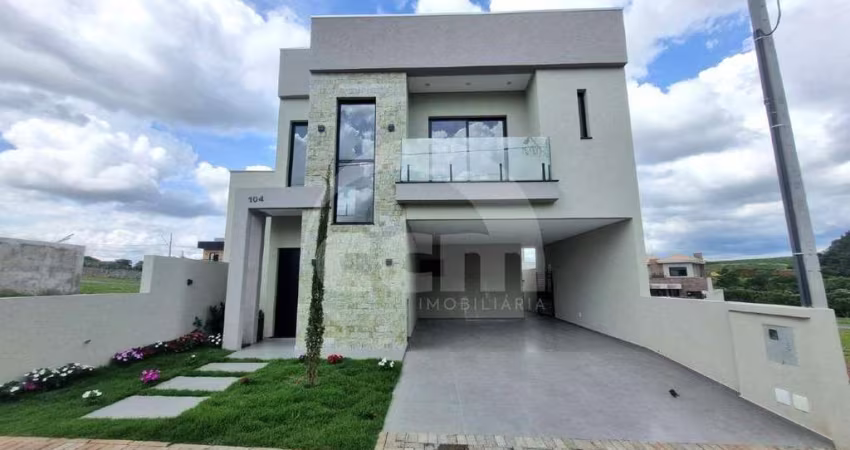 Linda casa com 03 suítes