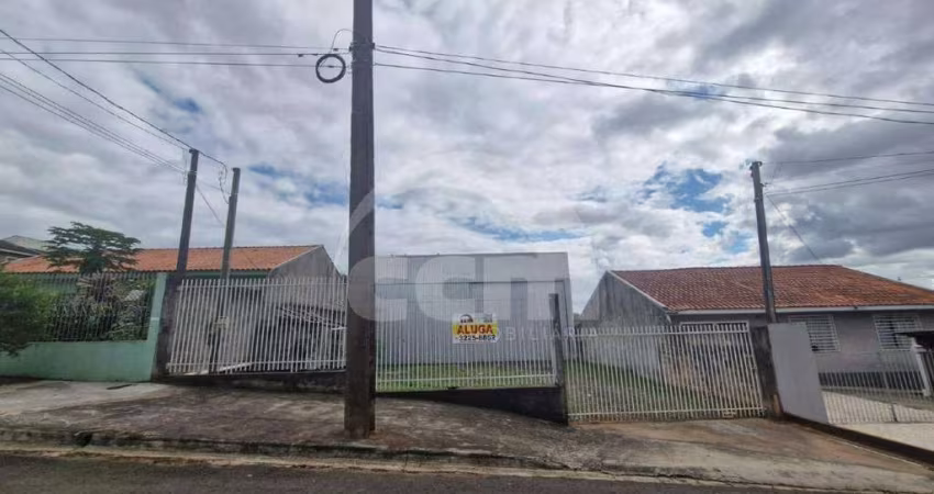 Barracão disponível para locação – 240m² de área construída!