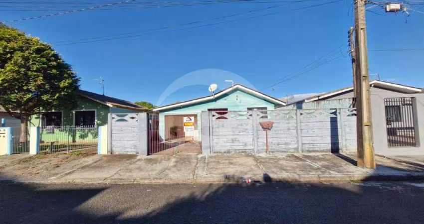 Casa com potencial e localização estratégica!