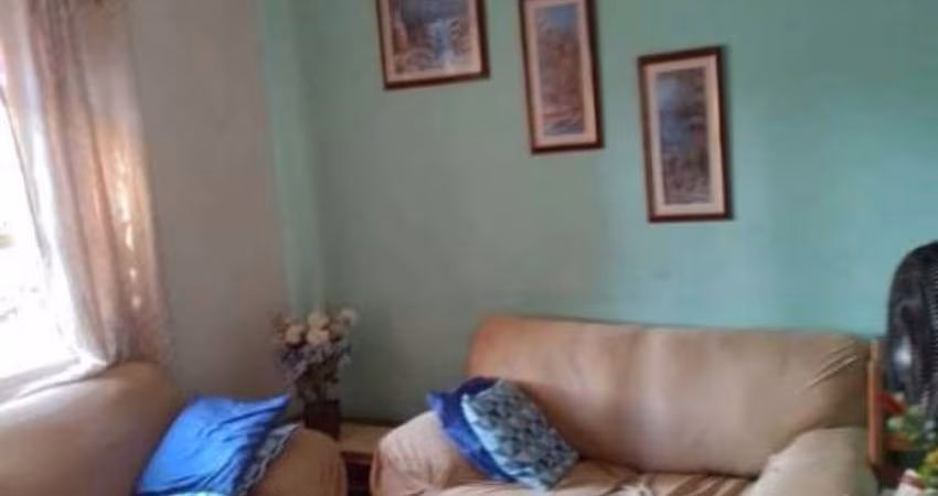 Casa no bairro Eloy Chaves, próxima ao Terminal