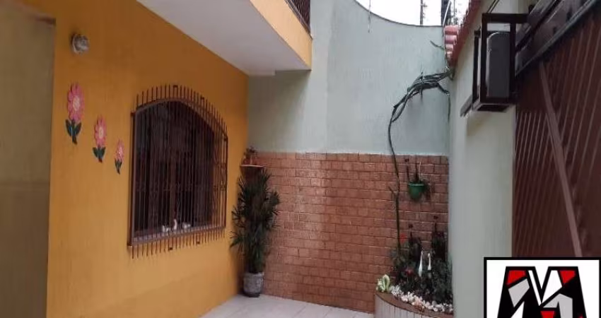 Sobrado com Salão na Ponte São João em Jundiaí