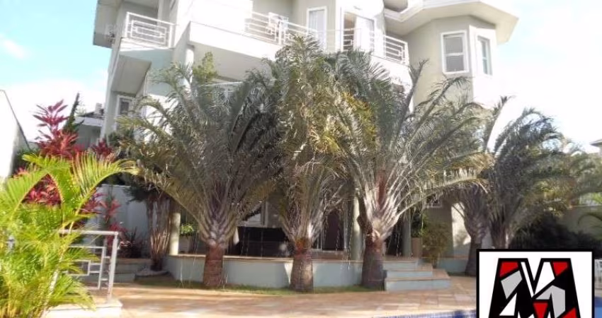 Ampla residência, 04 suite, piscina