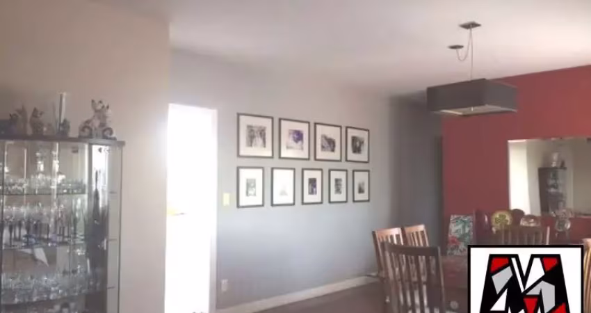 Apartamento no centro de Jundaí, muito amplo, reformado