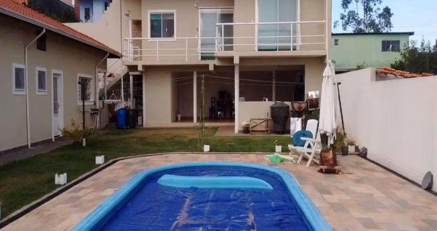Chácara em Campo Limpo Paulista - 2 casas, piscina, permuta