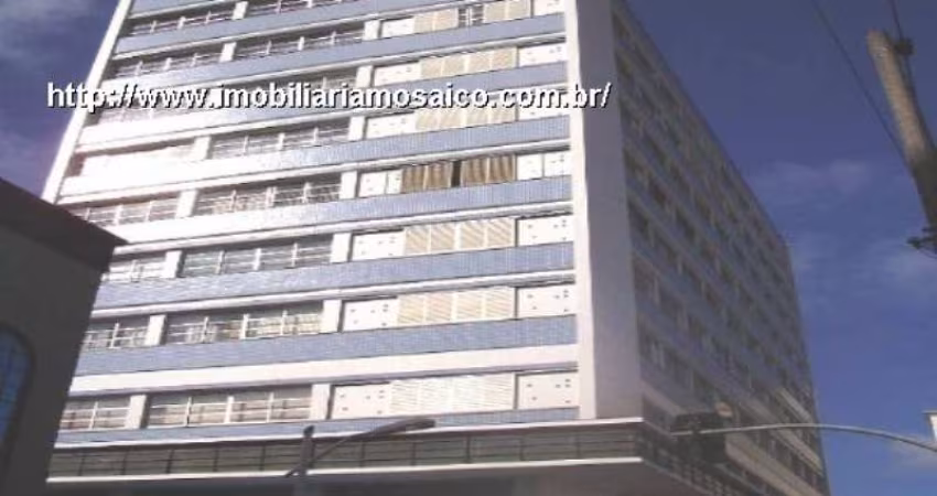 Amplo apartamento no centro de Jundiaí, permuta com casa.