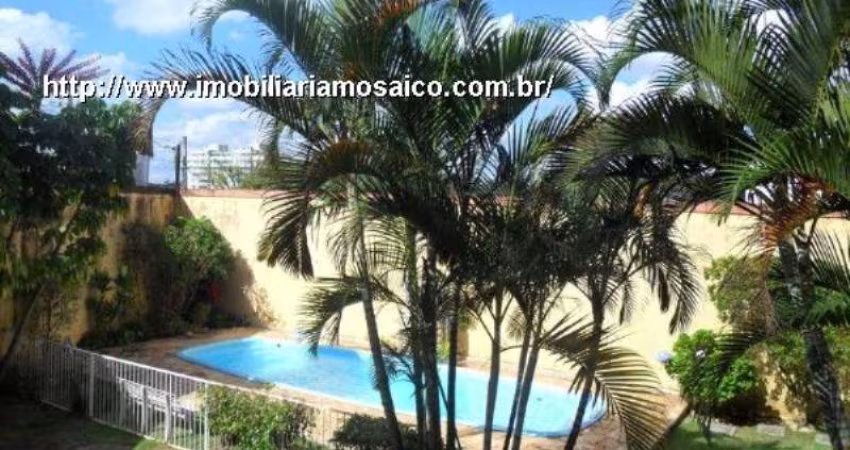 Jardim das Samambaias, permuta menor valor, sobrado, amplo quintal