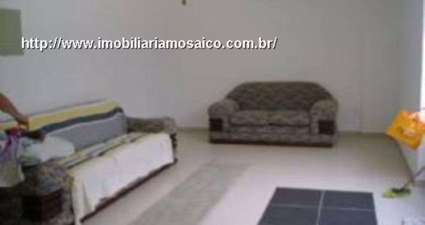 Novo, oportunidade, área com 05 pavimentos, estuda propostas.