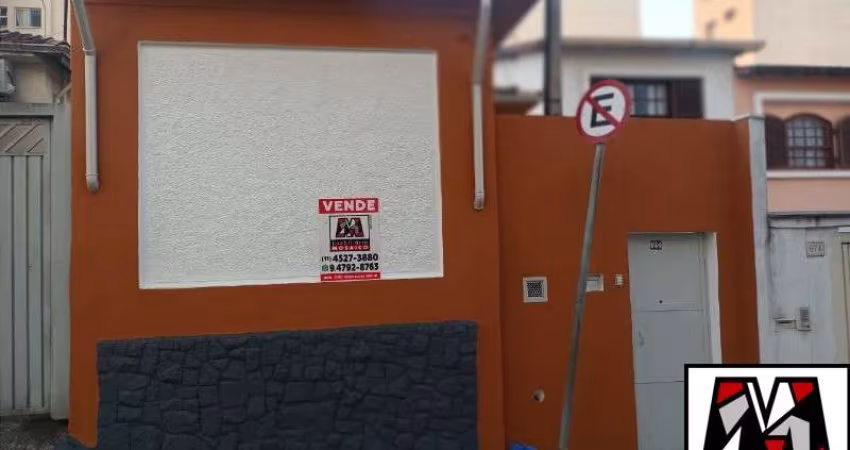 Casa para fins residenciais ou comerciais no Centro.