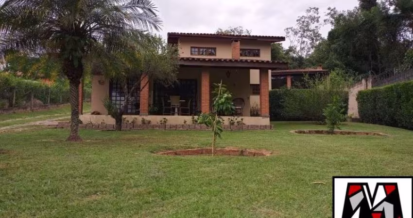 Casa a venda no condomínio New Parque Tênis Itupeva SP,  Excelente área verde.